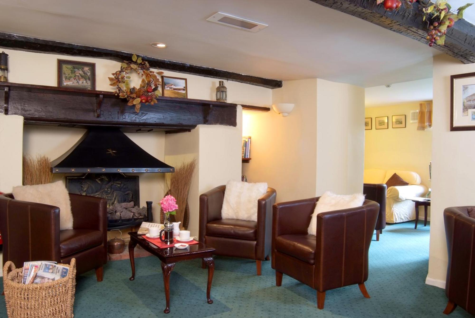 Tumbling Weir Hotel Ottery St Mary Bagian luar foto