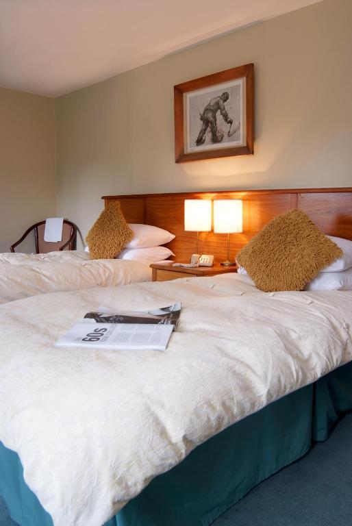 Tumbling Weir Hotel Ottery St Mary Ruang foto