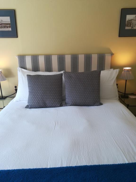 Tumbling Weir Hotel Ottery St Mary Bagian luar foto